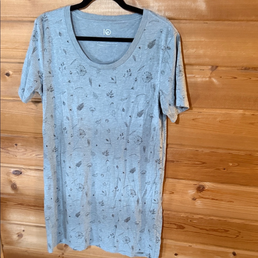 10Tree Light Gray Floral Short Sleeve Tee Dress